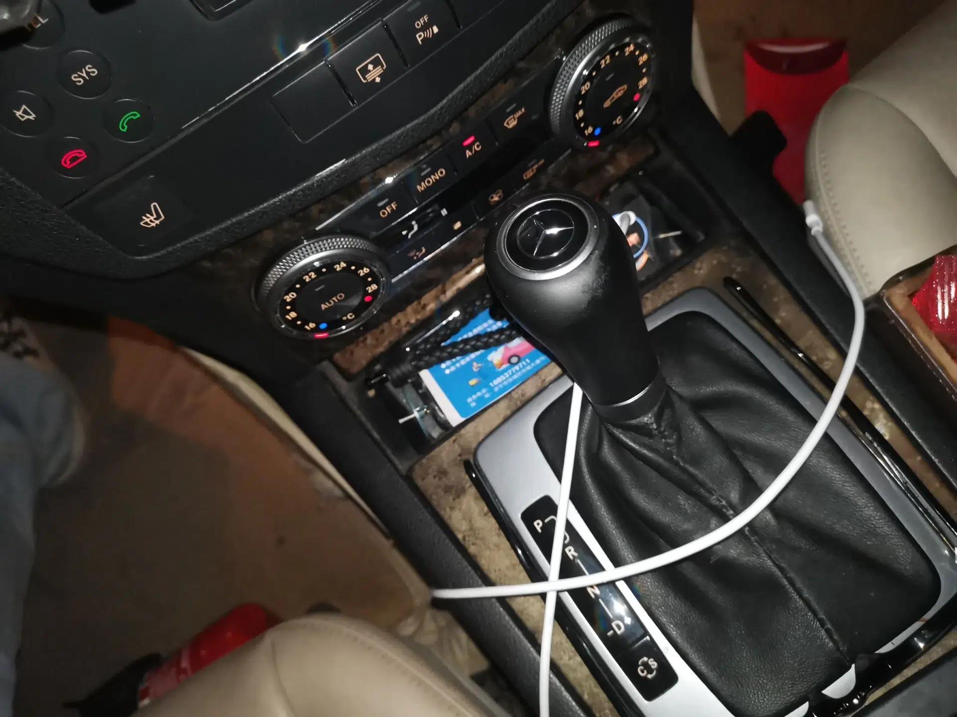 Mercedes-Benz C-Class 2008 C 200K Fashion Model — миниатюра 14