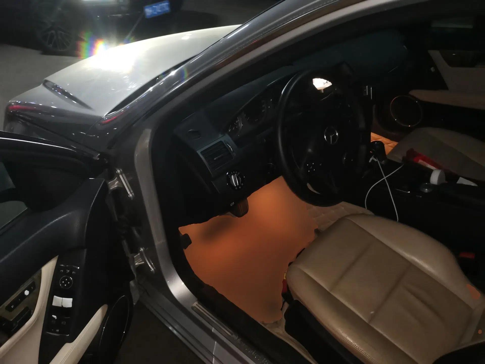 Mercedes-Benz C-Class 2008 C 200K Fashion Model — миниатюра 16