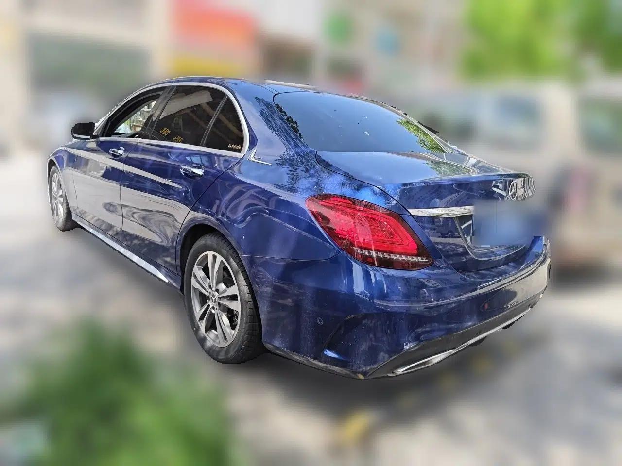 Mercedes-Benz C-Class 2019 C 180 L Fashion Edition Sport Version — миниатюра 4