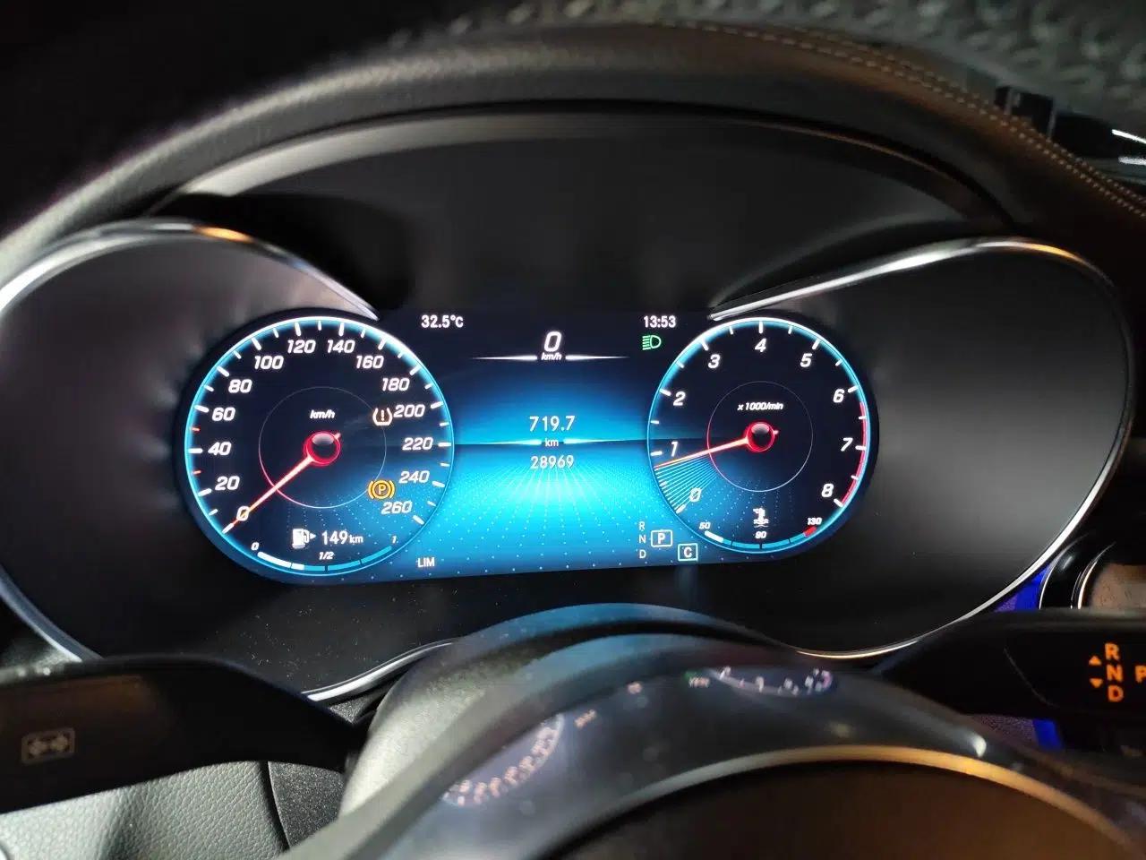 Mercedes-Benz C-Class 2020 Restyled C 200 L Fashion Edition Sport Version — миниатюра 11