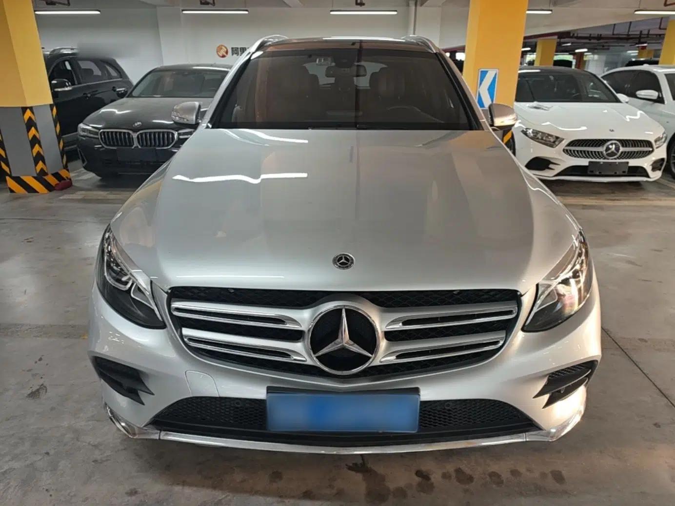 Mercedes-Benz GLC 2018 Facelifted GLC 260 4MATIC Dynamic Edition — миниатюра 2