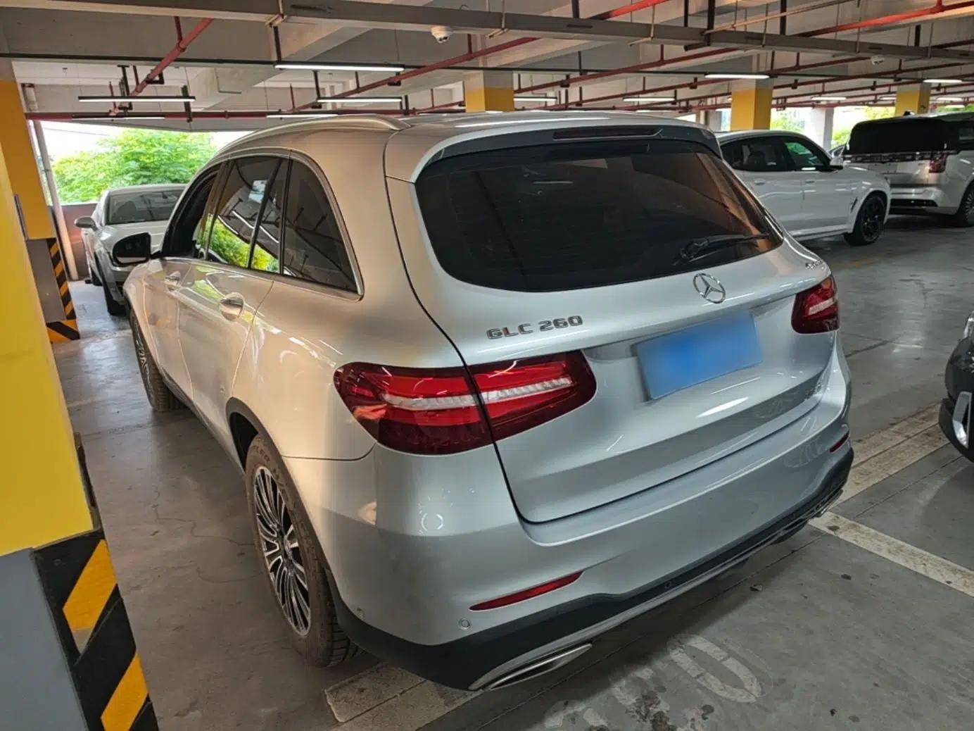 Mercedes-Benz GLC 2018 Facelifted GLC 260 4MATIC Dynamic Edition — миниатюра 4