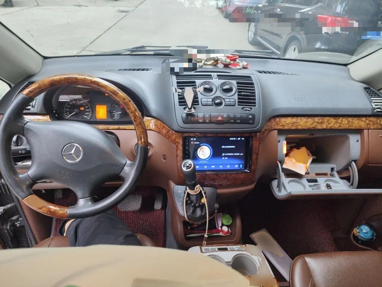 Mercedes-Benz Vito 2013 3.0L Elite Edition — миниатюра 9