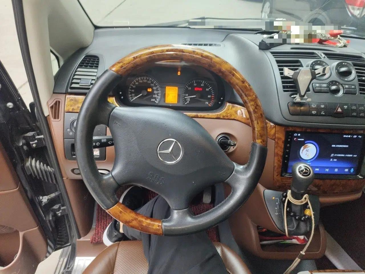 Mercedes-Benz Vito 2013 3.0L Elite Edition — миниатюра 10