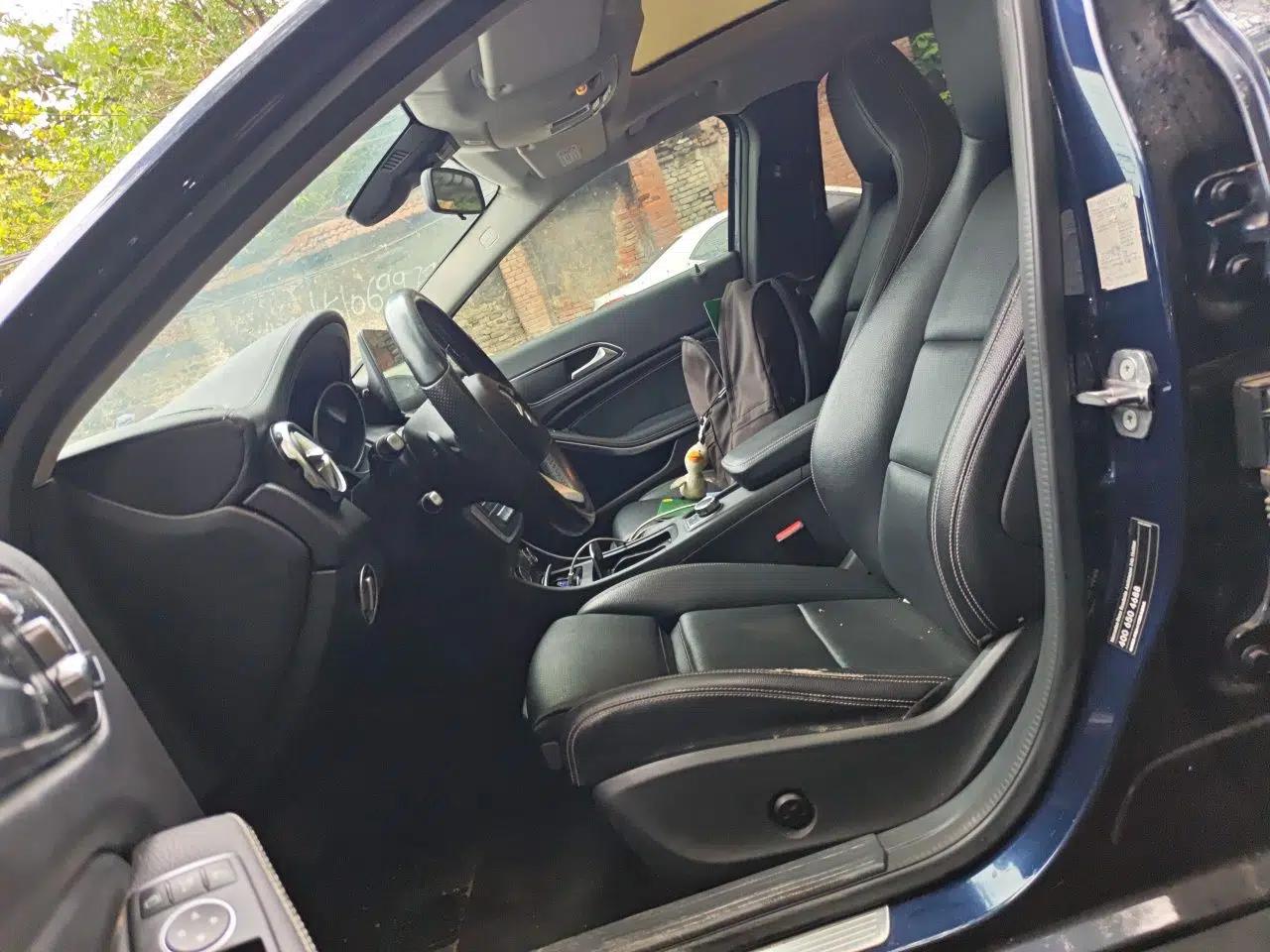 Mercedes-Benz GLA 2018 GLA 200 Fashion Model — миниатюра 15
