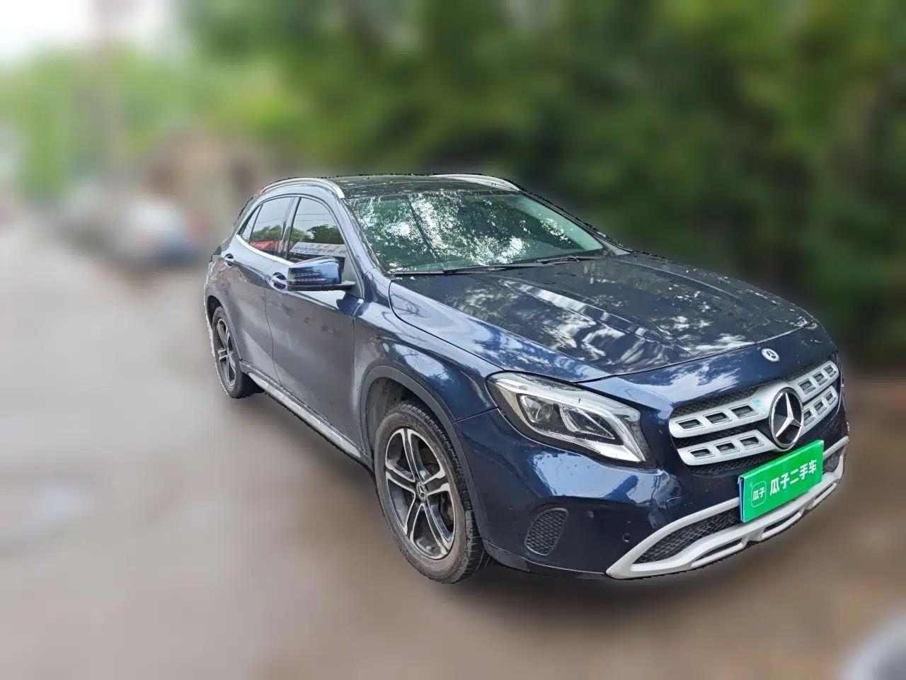 Mercedes-Benz GLA 2018 GLA 200 Fashion Model — миниатюра 3