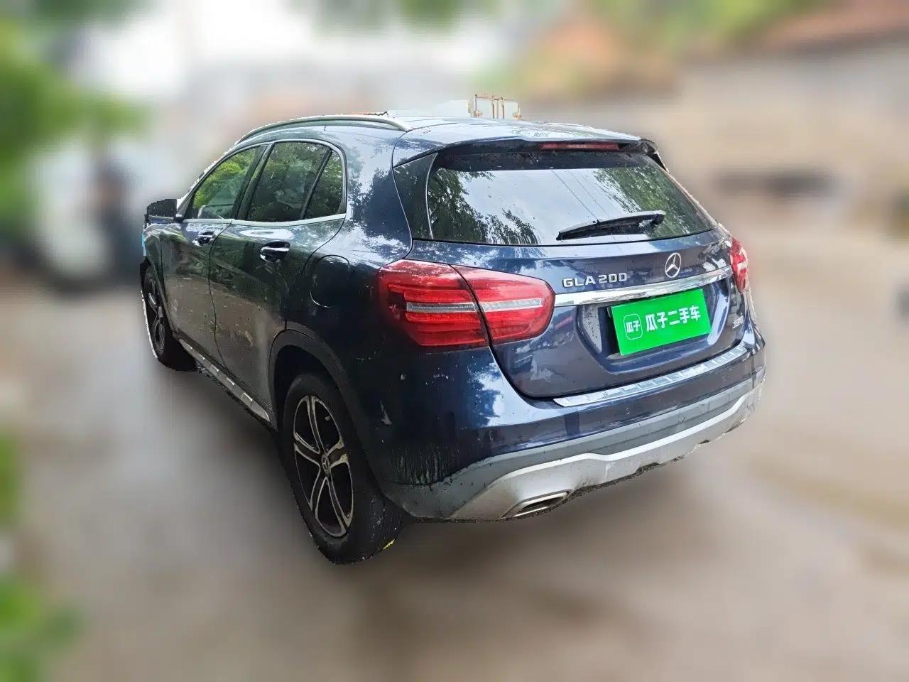 Mercedes-Benz GLA 2018 GLA 200 Fashion Model — миниатюра 4