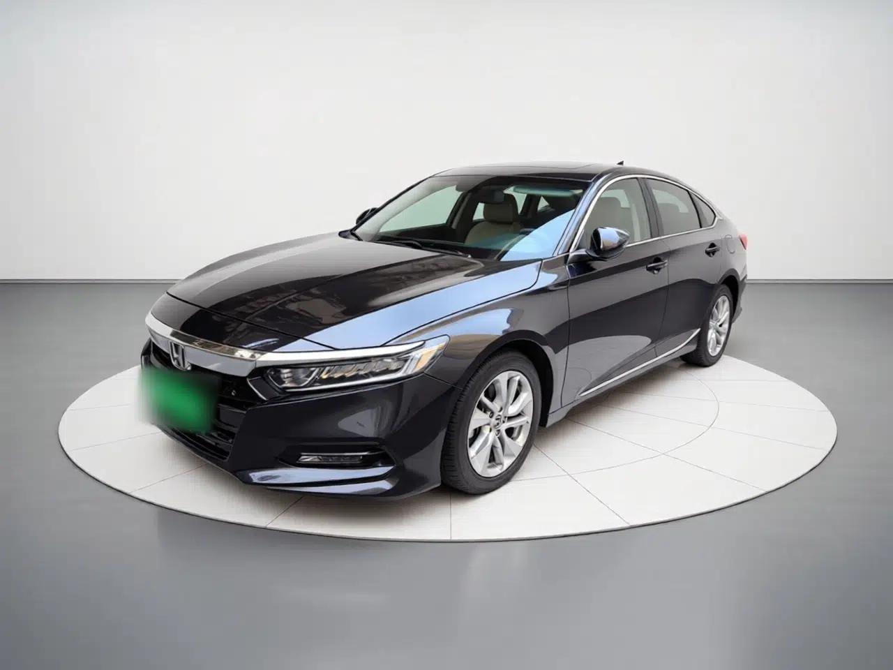 Honda Accord 2018 260TURBO Elite Edition China V — миниатюра 1