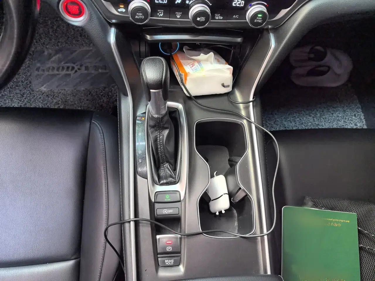 Honda Accord 2018 260TURBO Elite Edition China V — миниатюра 13