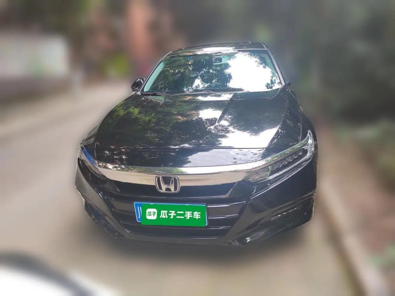 Honda Accord 2018 260TURBO Elite Edition China V — миниатюра 2
