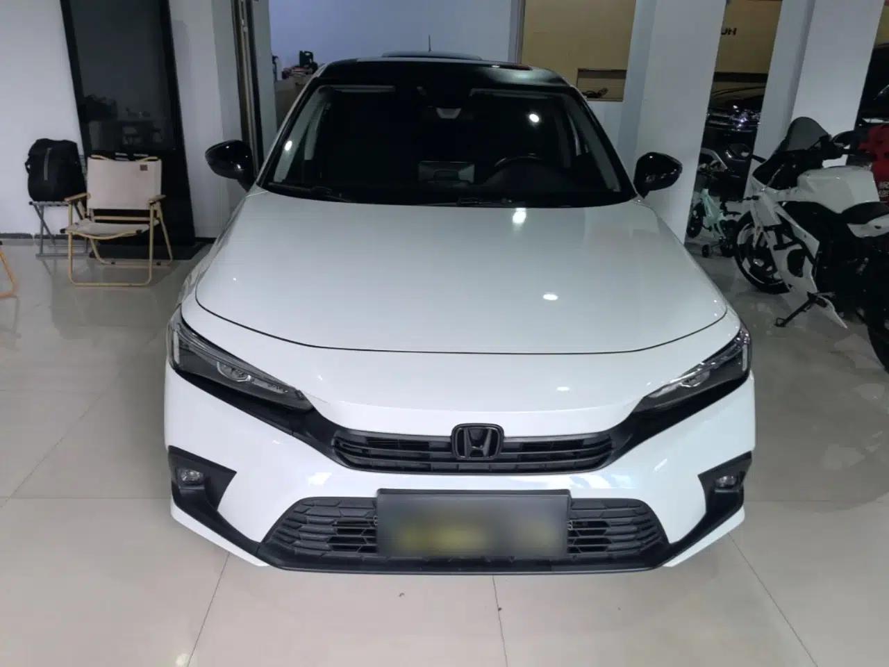 Honda Civic 2022 240TURBO CVT Dynamic Edition — миниатюра 2