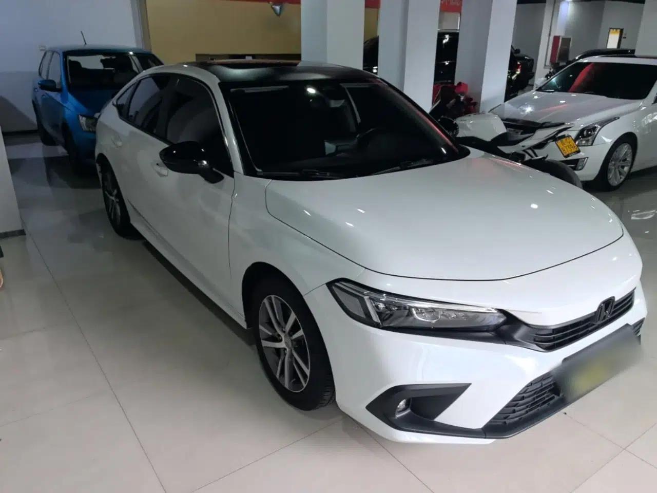 Honda Civic 2022 240TURBO CVT Dynamic Edition — миниатюра 3