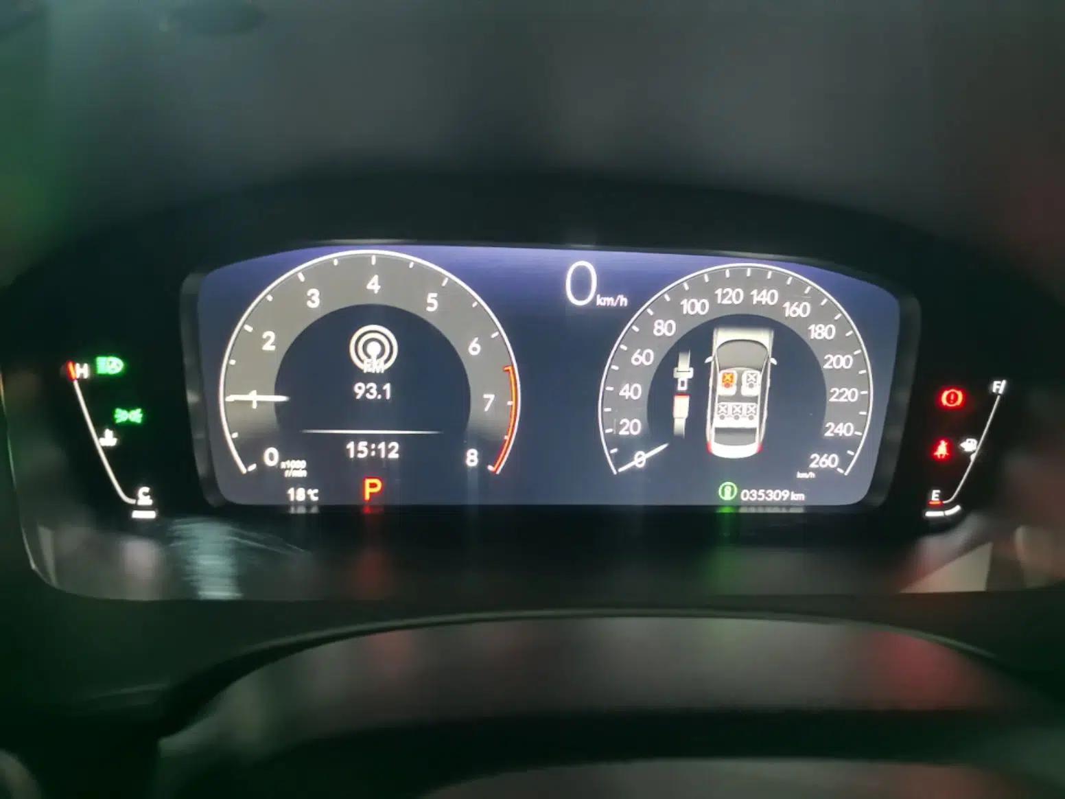 Honda Civic 2022 240TURBO CVT Dynamic Edition — миниатюра 21