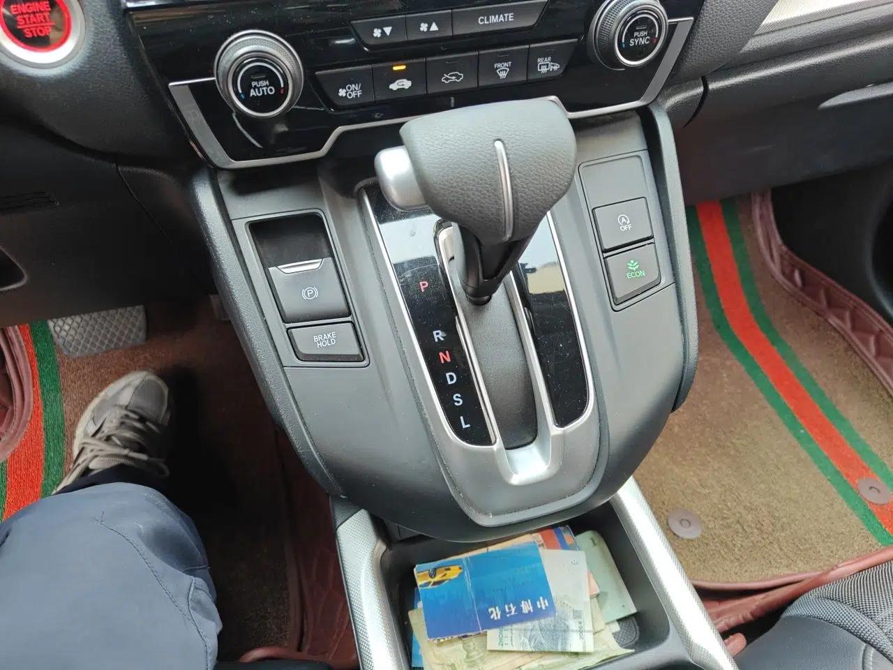 Honda CR-V 2021 240TURBO CVT Two-Wheel Drive Urban Edition — миниатюра 14