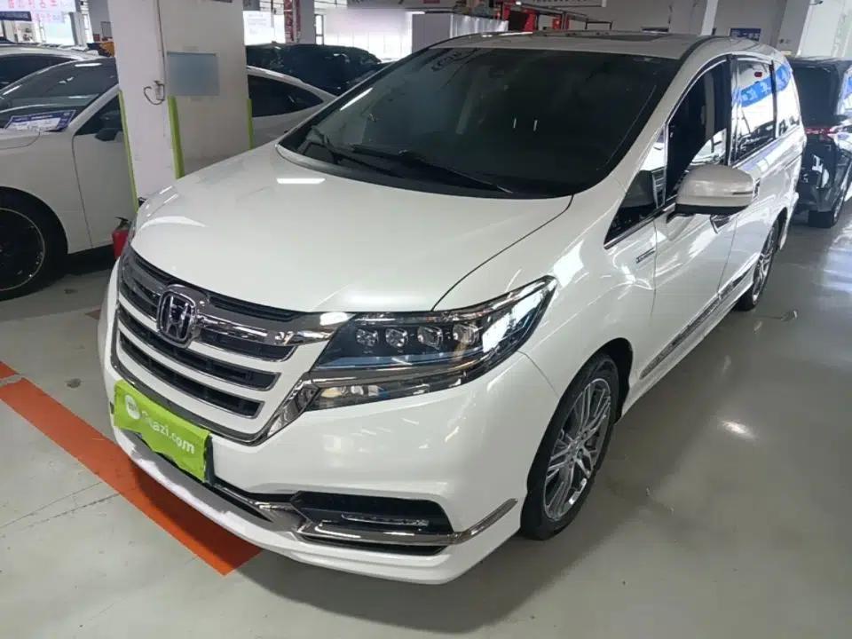 Honda Elysion 2019 2.0L Hybrid Luxury Edition — миниатюра 1