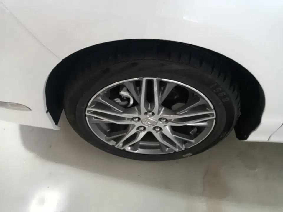 Honda Elysion 2019 2.0L Hybrid Luxury Edition — миниатюра 15