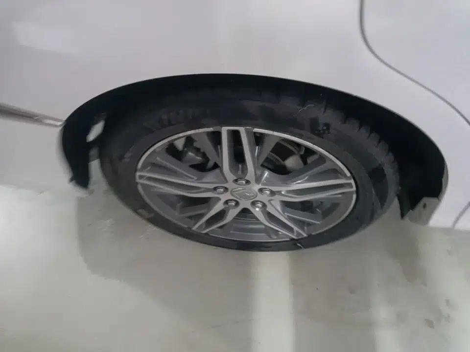 Honda Elysion 2019 2.0L Hybrid Luxury Edition — миниатюра 16