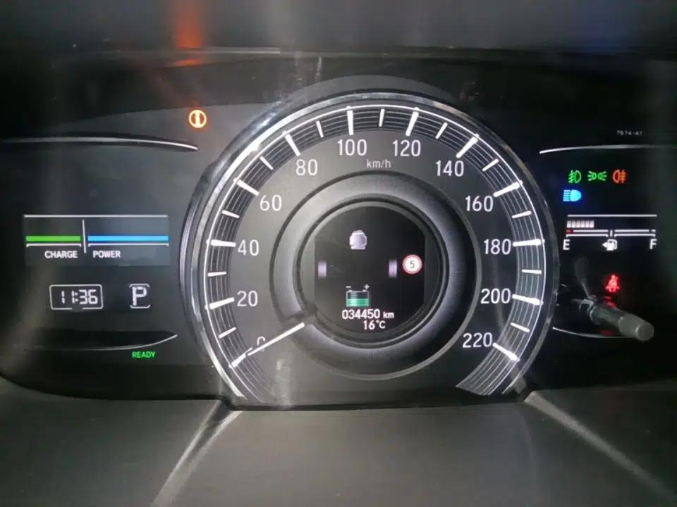 Honda Elysion 2019 2.0L Hybrid Luxury Edition — миниатюра 19