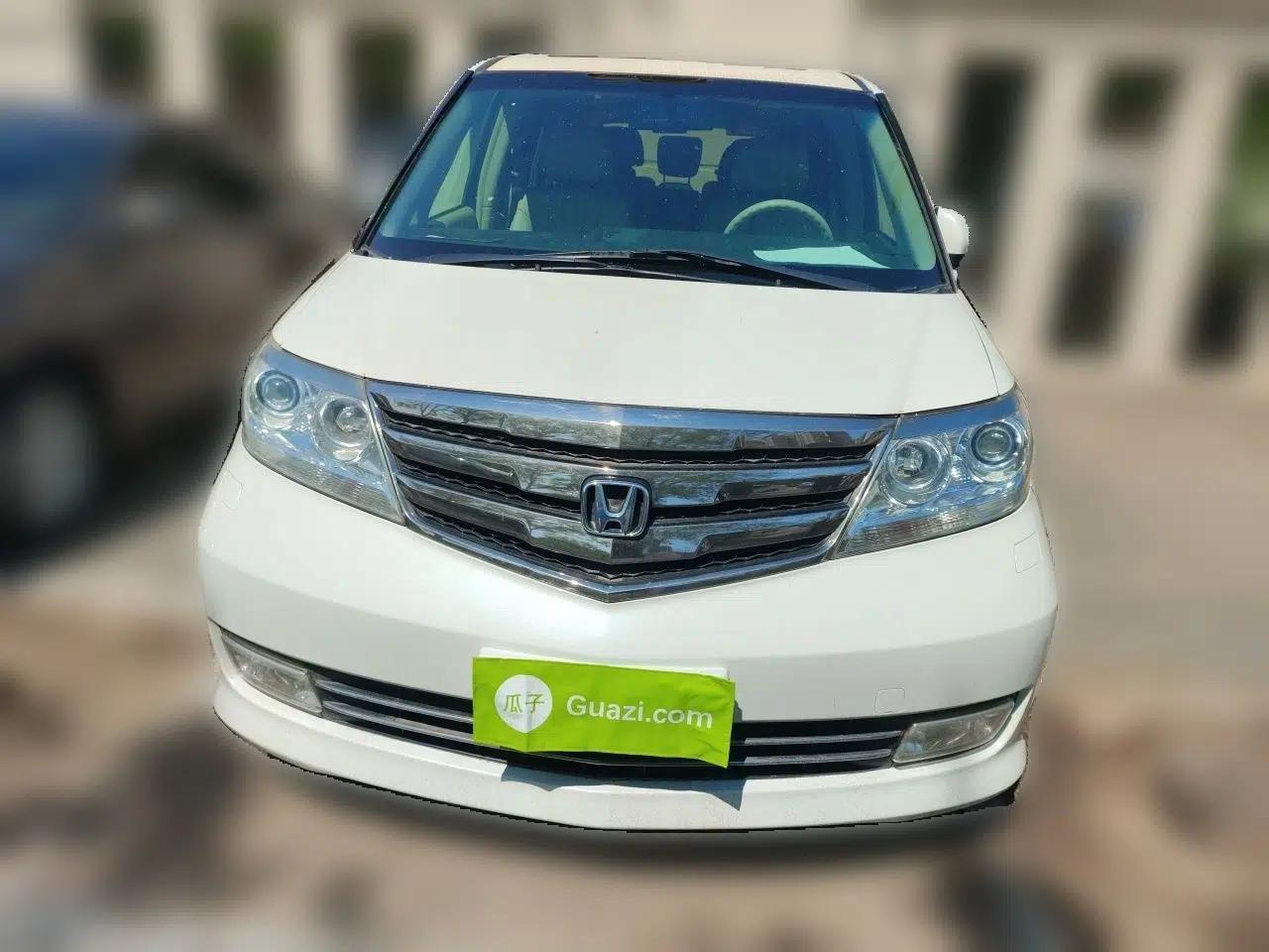 Honda Elysion 2012 2.4L VTi-S Prestige Edition — миниатюра 2