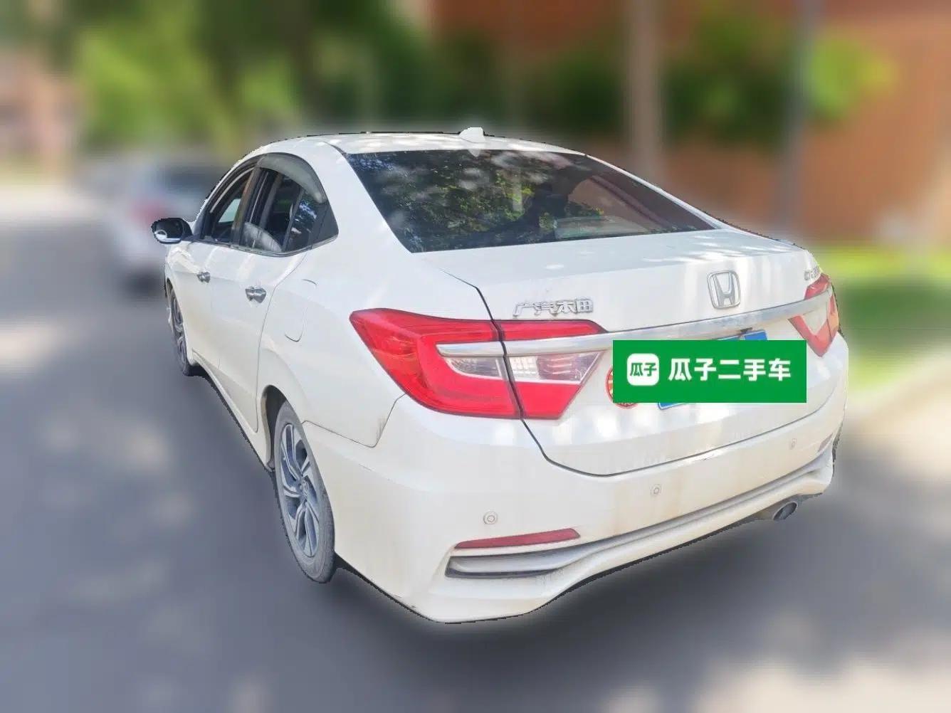 Honda Crider 2016 1.8L CVT Luxury Edition — миниатюра 4