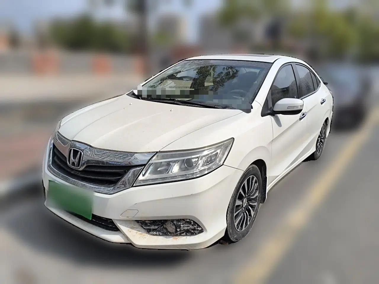 Honda Crider 2015 1.8L automatic luxury edition — миниатюра 1