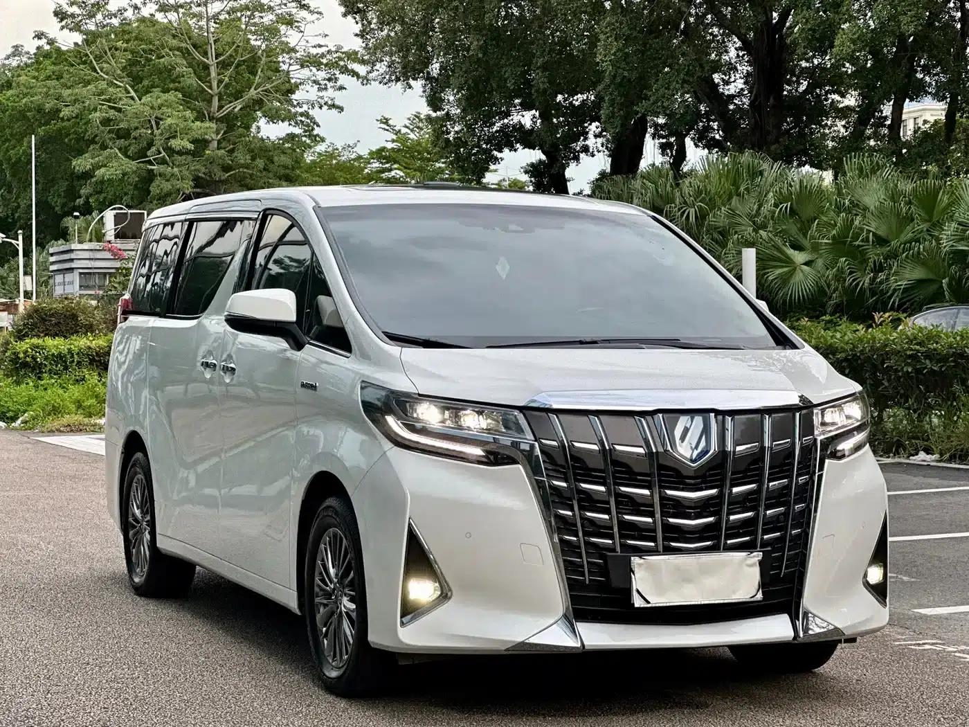 2021 Alphard Hybrid 2.5L Premium Edition — миниатюра 3