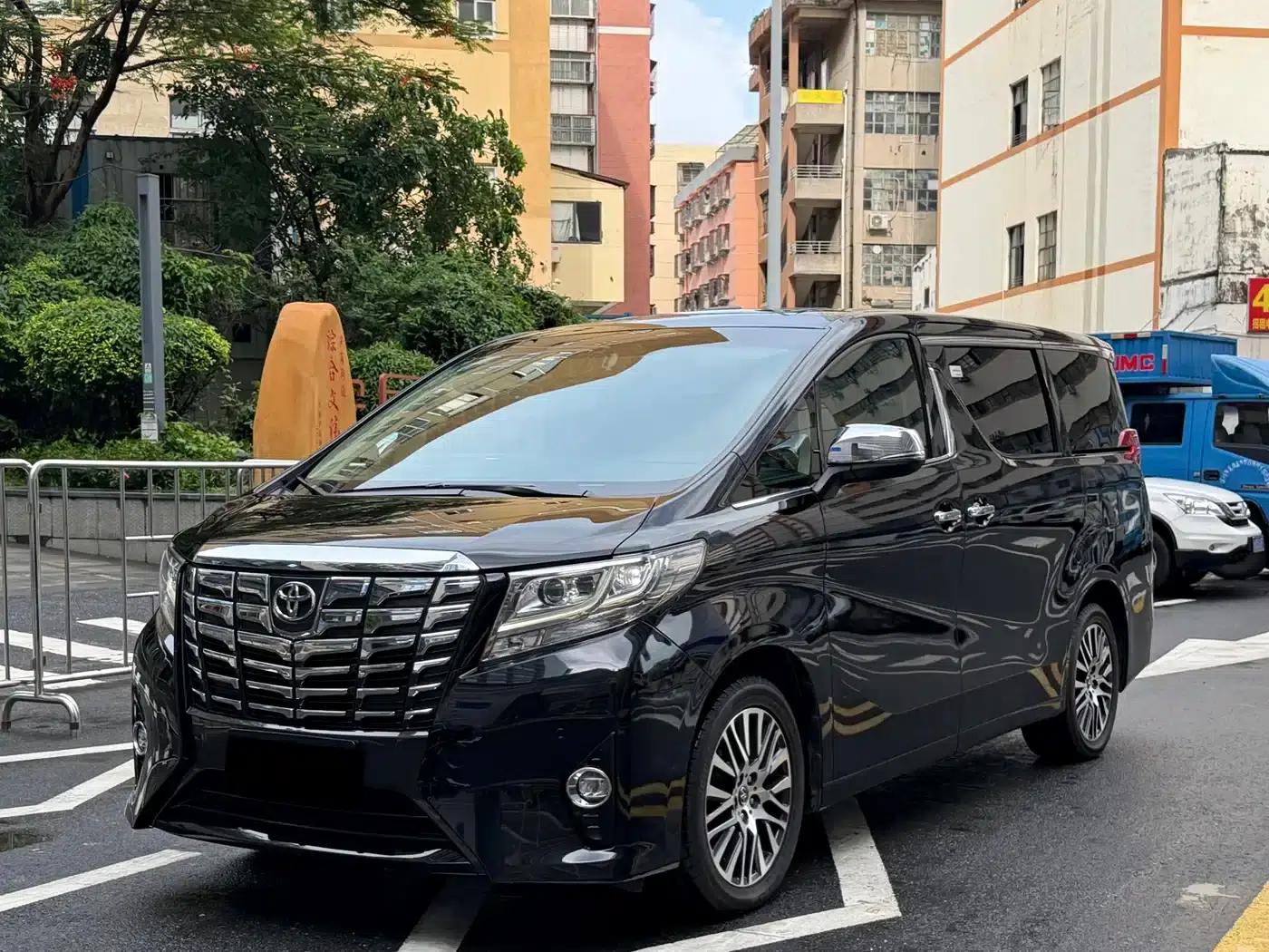 2018 Alphard Facelift 3.5L Premium Edition — миниатюра 1