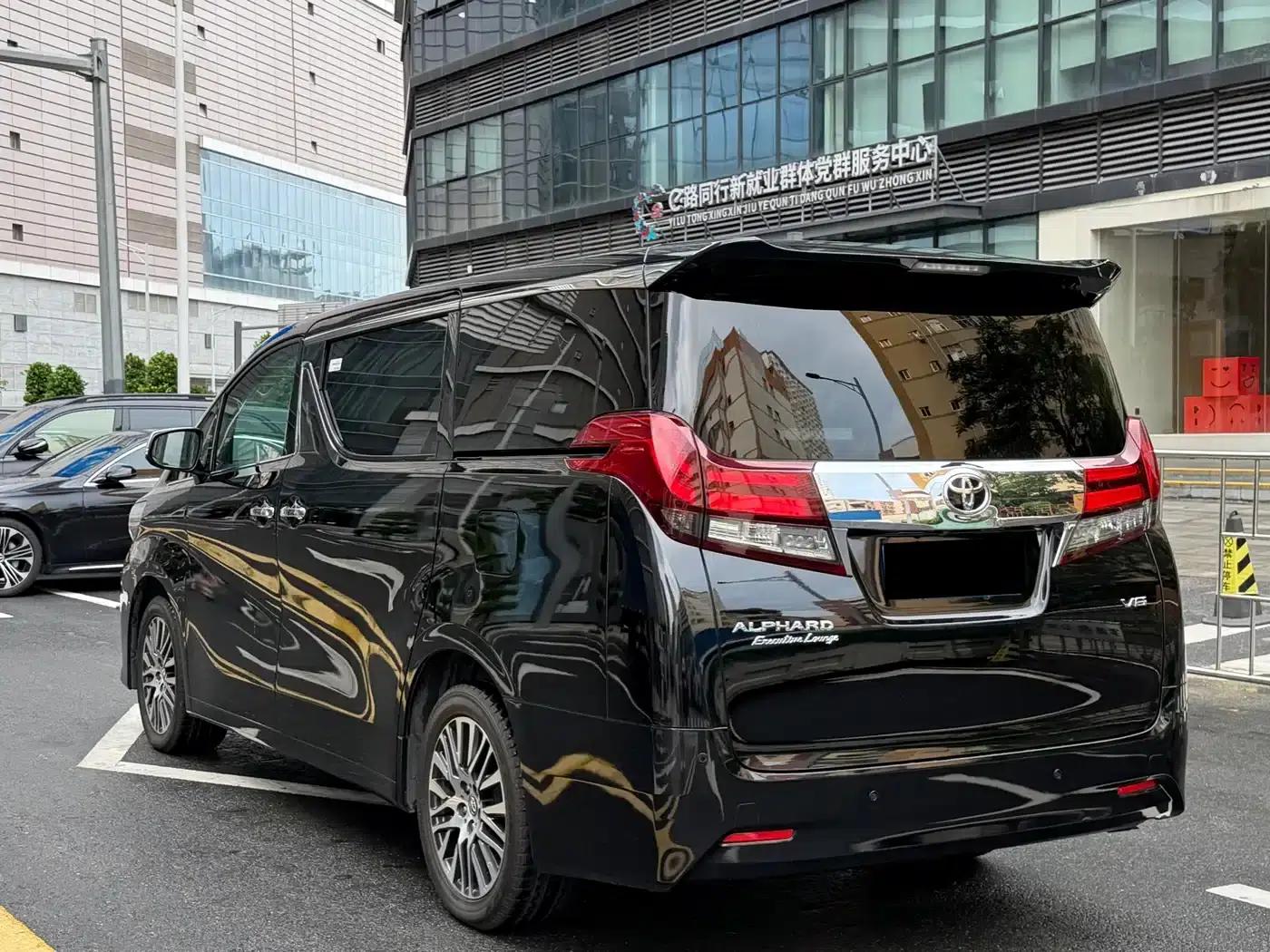 2018 Alphard Facelift 3.5L Premium Edition — миниатюра 10
