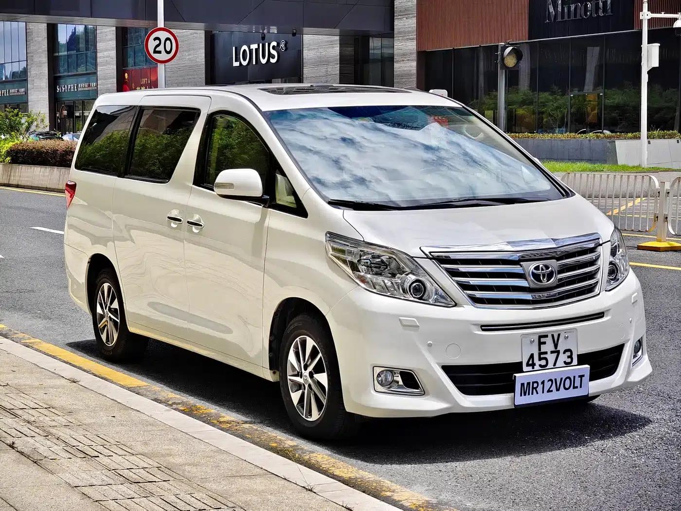 2012 Alphard 3.5L Luxury Edition — миниатюра 2