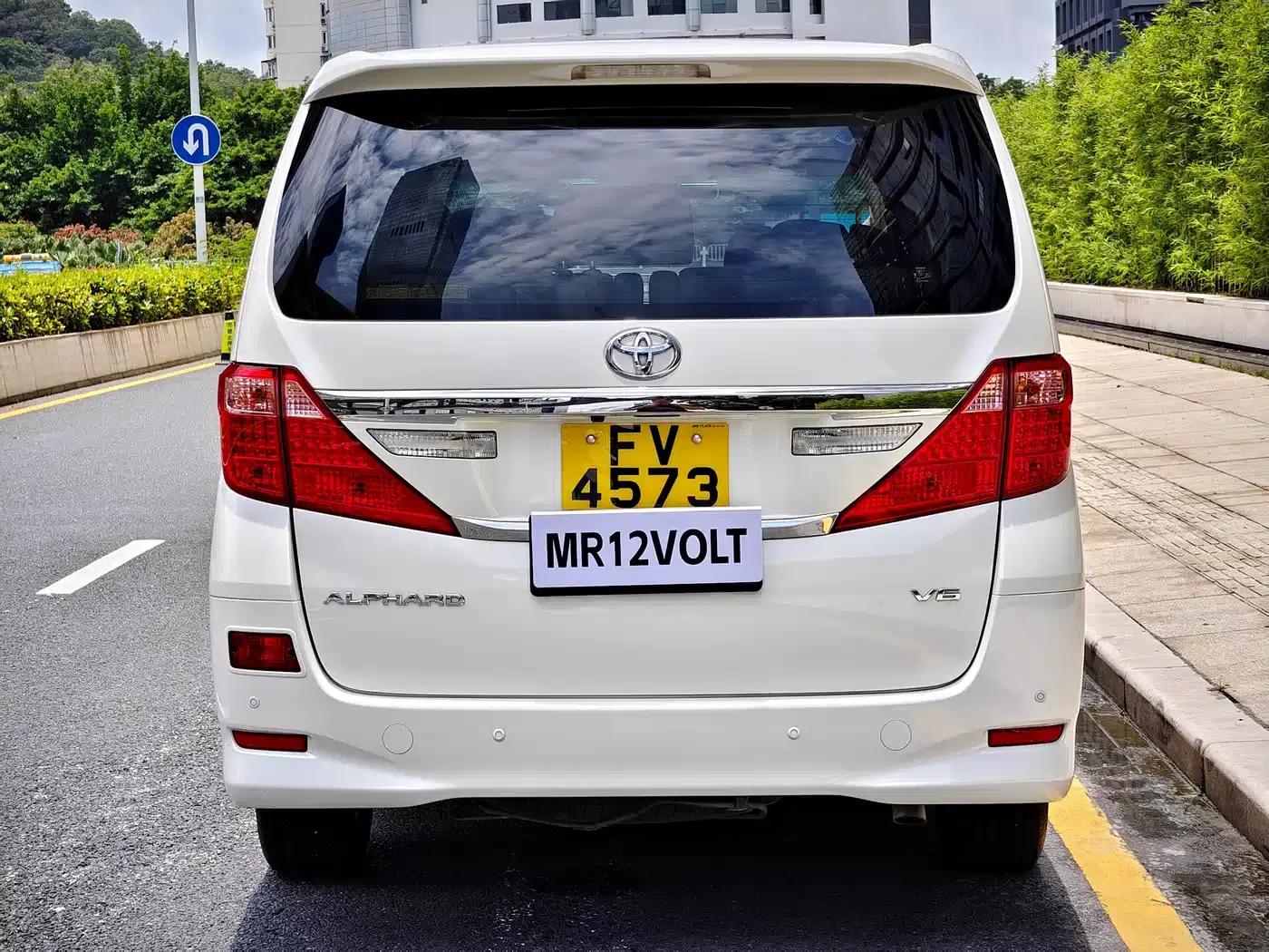 2012 Alphard 3.5L Luxury Edition — миниатюра 4