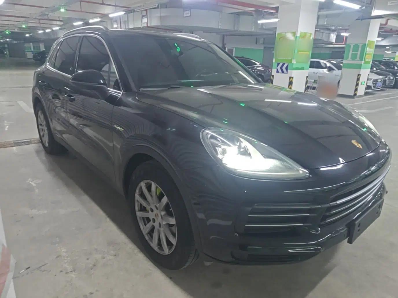 Porsche Cayenne E-Hybrid 2019 Cayenne E-Hybrid 2.0T — миниатюра 3