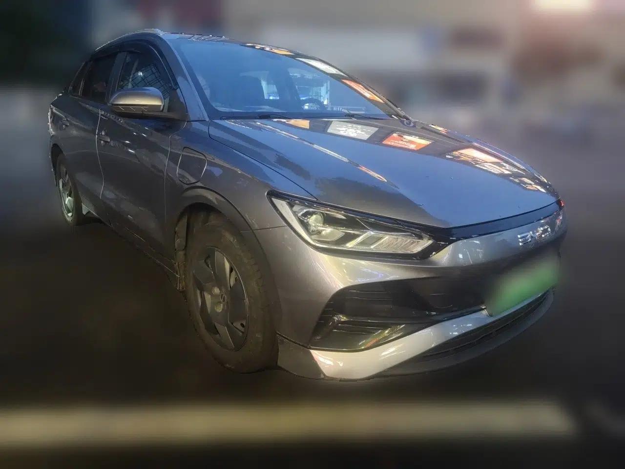 BYD e2 2023 Comfort Model — миниатюра 3