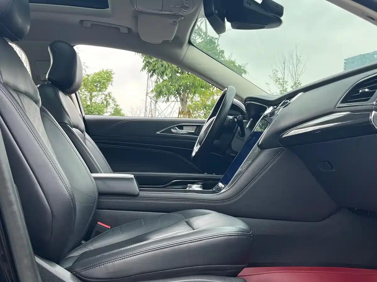 2019 Taurus EcoBoost 245 Premium Edition — миниатюра 6