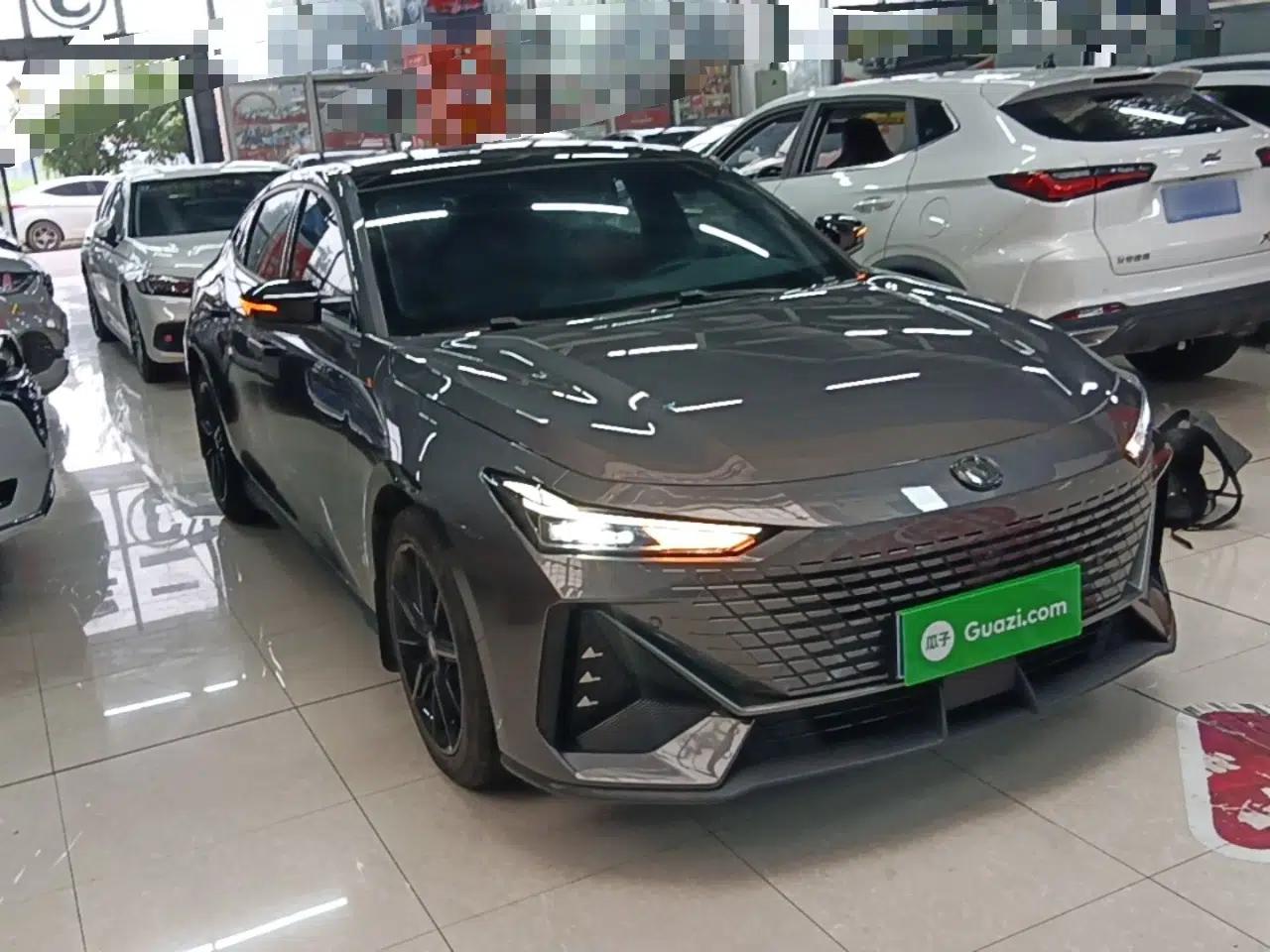 CHANGAN UNI-V 2022 1.5T Prestige Version — миниатюра 3