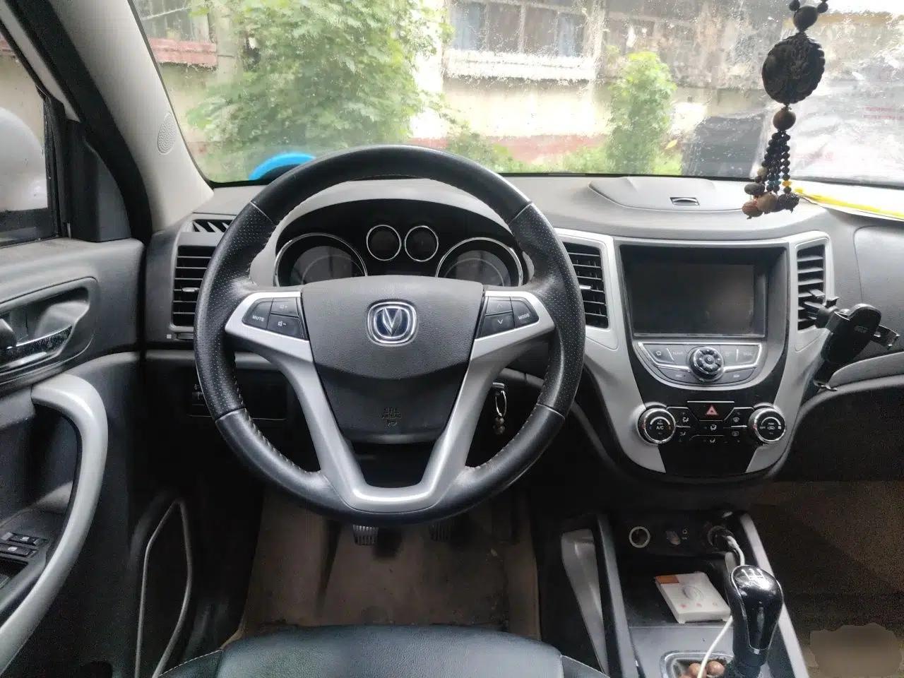 CHANGAN CS35 2015 1.6L Manual Luxury Model China V Standard — миниатюра 10