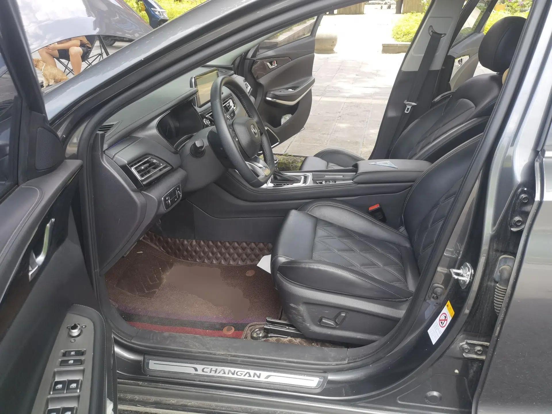 CHANGAN Ruicheng CC 2022 Blue Whale Edition 1.5T DCT Luxury Model — миниатюра 15