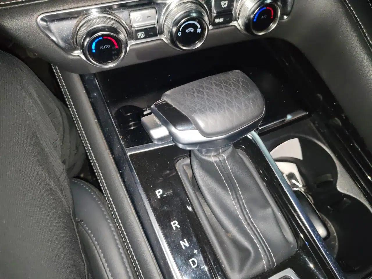 CHANGAN CS95 2019 2.0T Two-Wheel-Drive Luxury Version — миниатюра 14