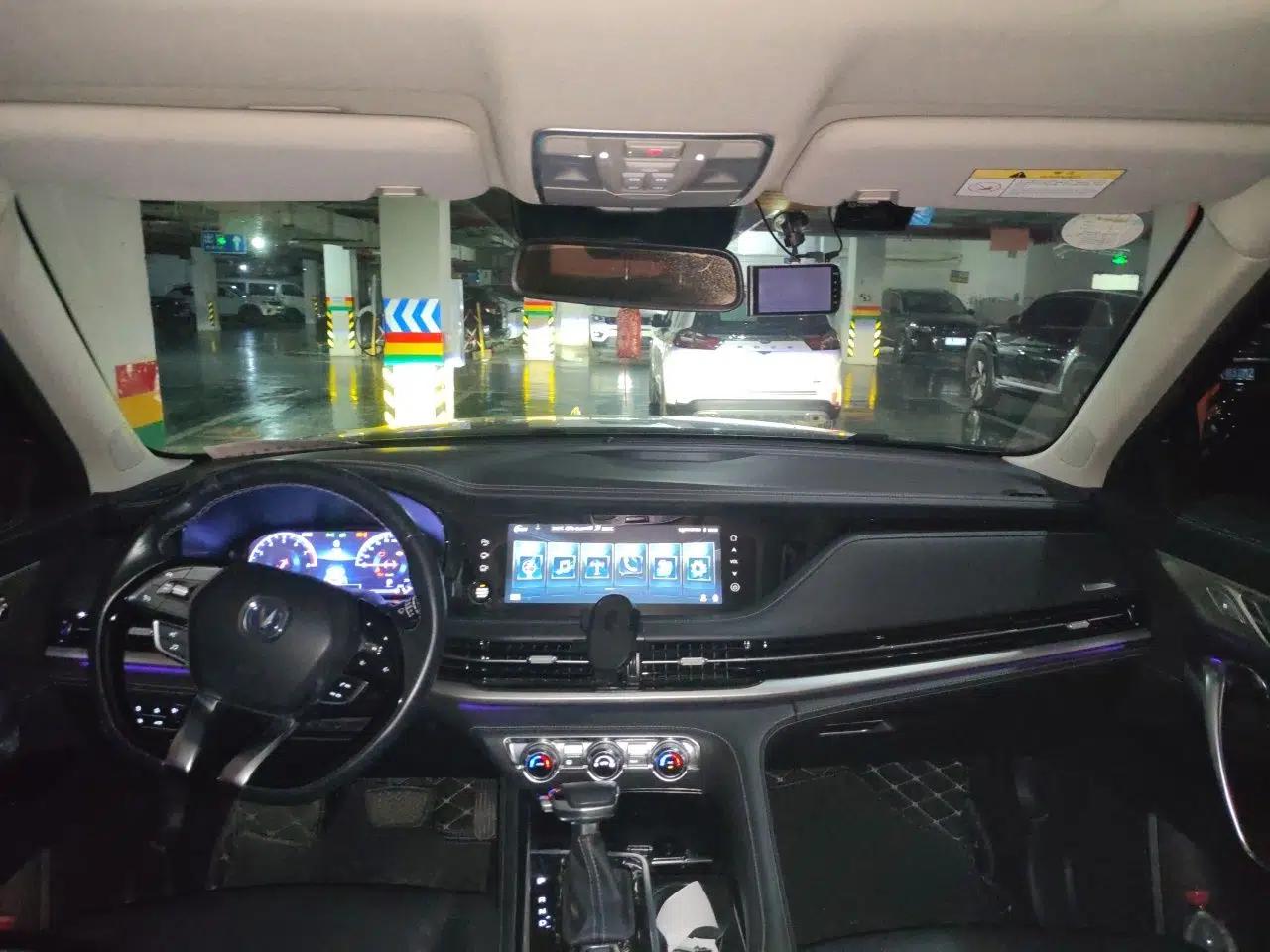CHANGAN CS95 2019 2.0T Two-Wheel-Drive Luxury Version — миниатюра 9