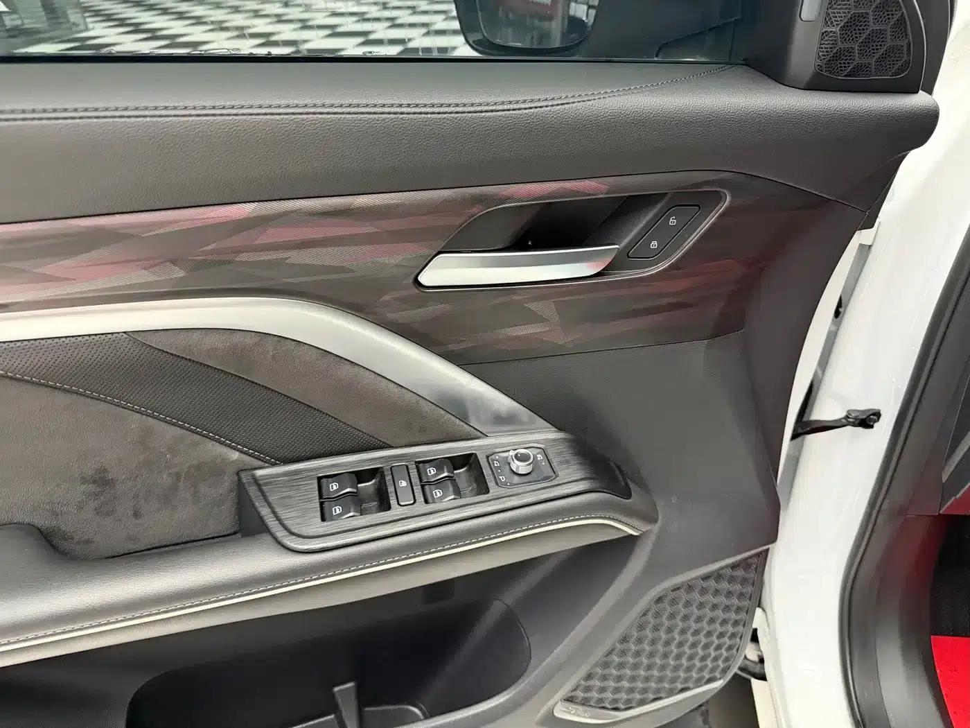 Haval H6 2021 National Trend Edition 1.5GDIT Automatic Champion Edition — миниатюра 7