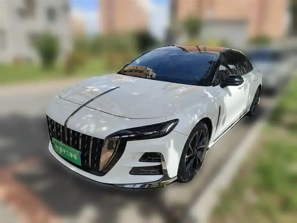 Hongqi H6 2024 2.0T Premium Edition — миниатюра 1