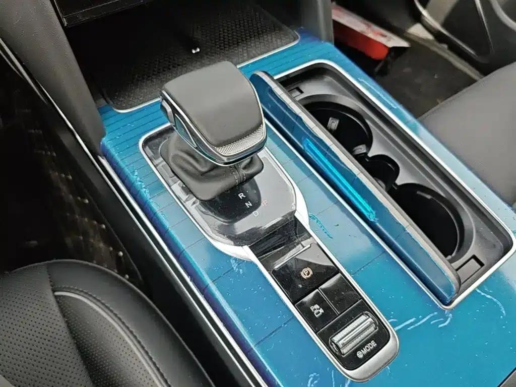 Hongqi HS7 PHEV 2024 2.0T PHEV 4WD Flagship Edition 6-seater — миниатюра 14