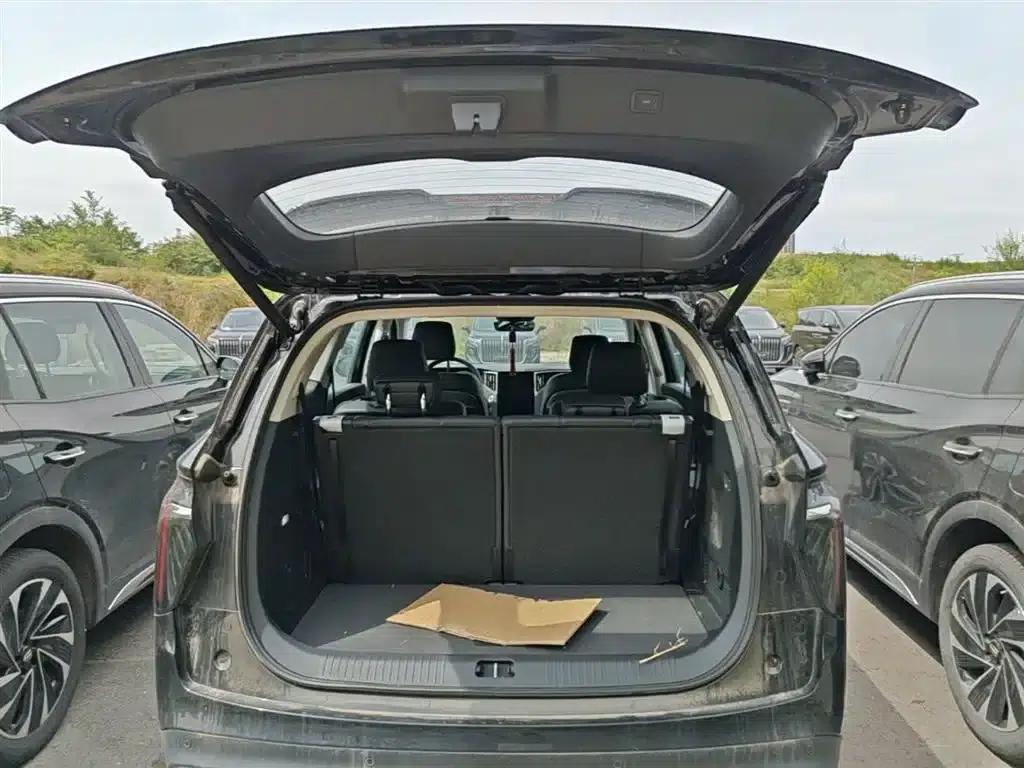 Hongqi HS7 PHEV 2024 2.0T PHEV 4WD Flagship Edition 6-seater — миниатюра 19