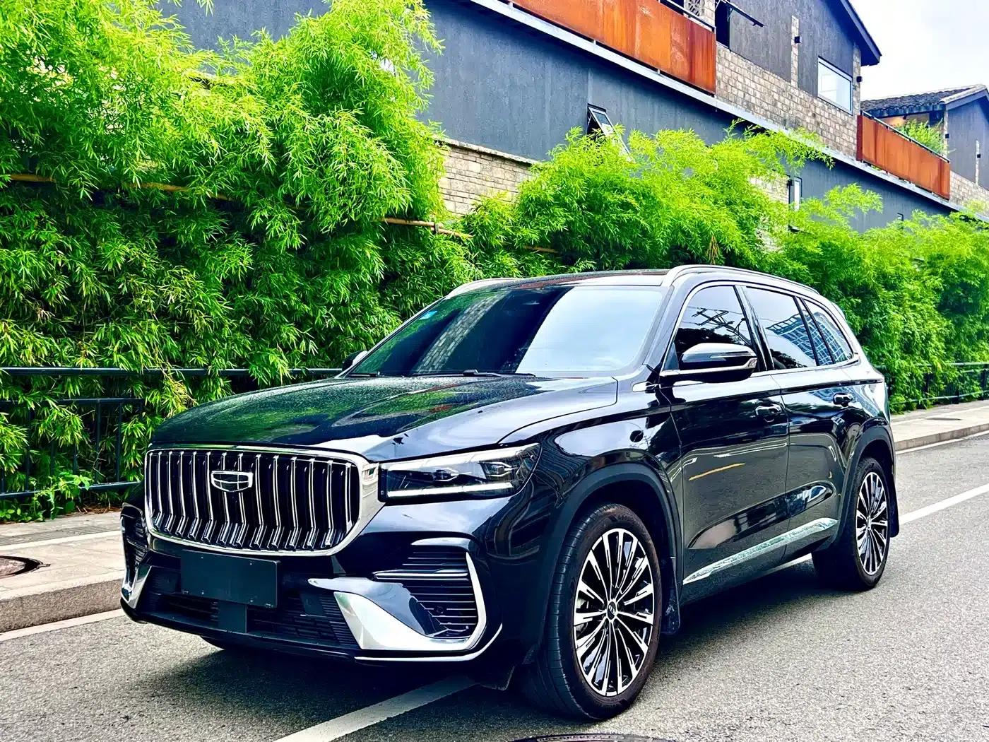 Geely Xingyue L 2026 Model Oriental Radiance 2.0TD Automatic Star Edition — миниатюра 1