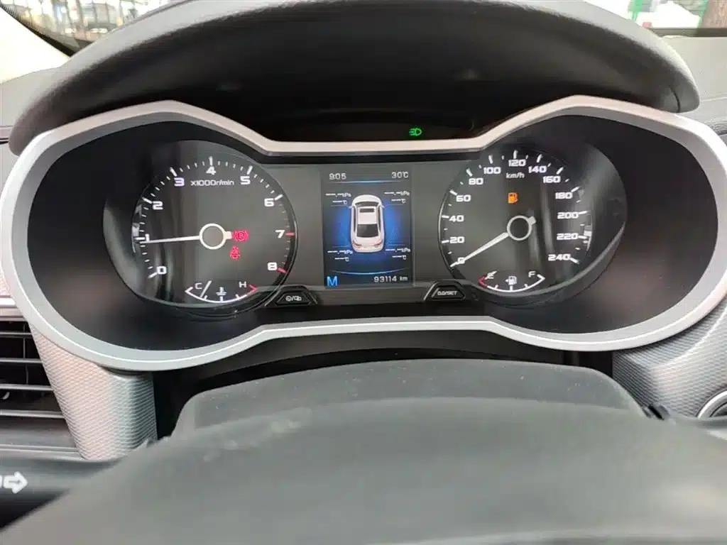 Geely Emgrand GL 2018 1.4T Manual Elite Smart Connect Edition — миниатюра 12