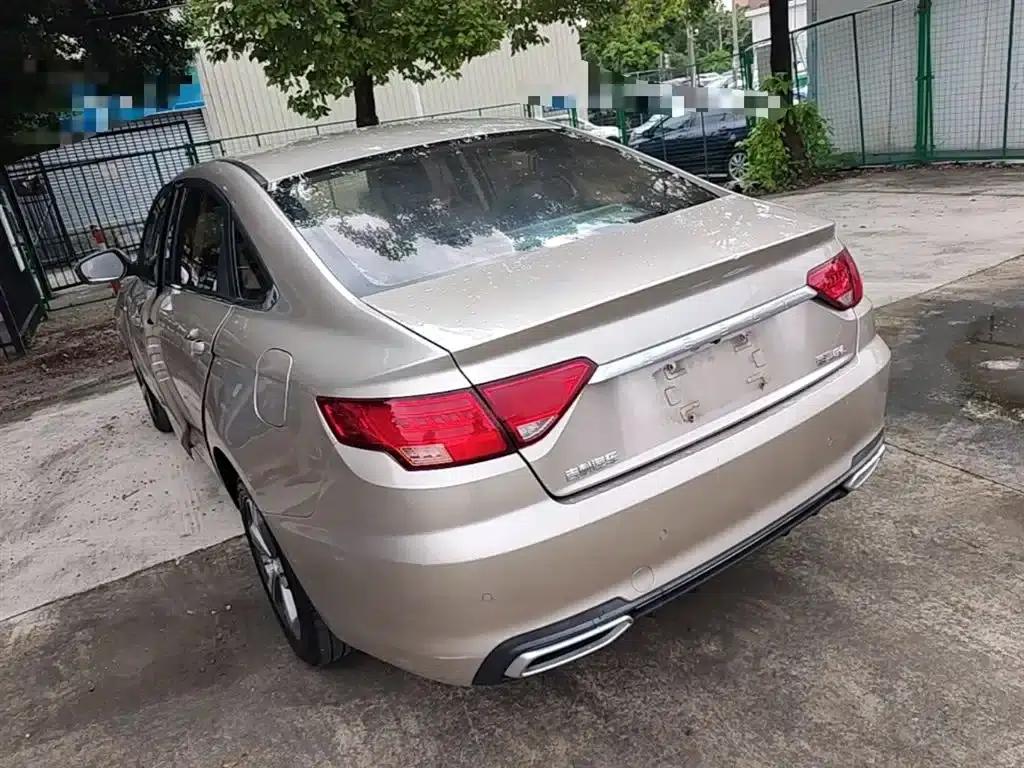 Geely Emgrand GL 2018 1.4T Manual Elite Smart Connect Edition — миниатюра 5