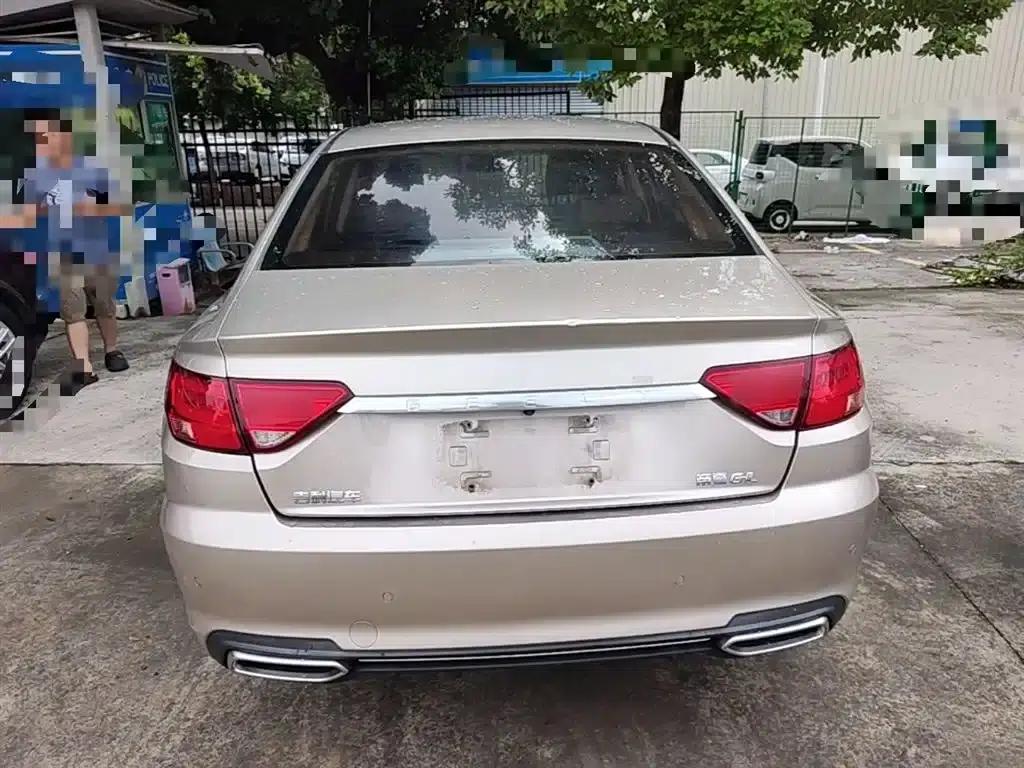 Geely Emgrand GL 2018 1.4T Manual Elite Smart Connect Edition — миниатюра 6