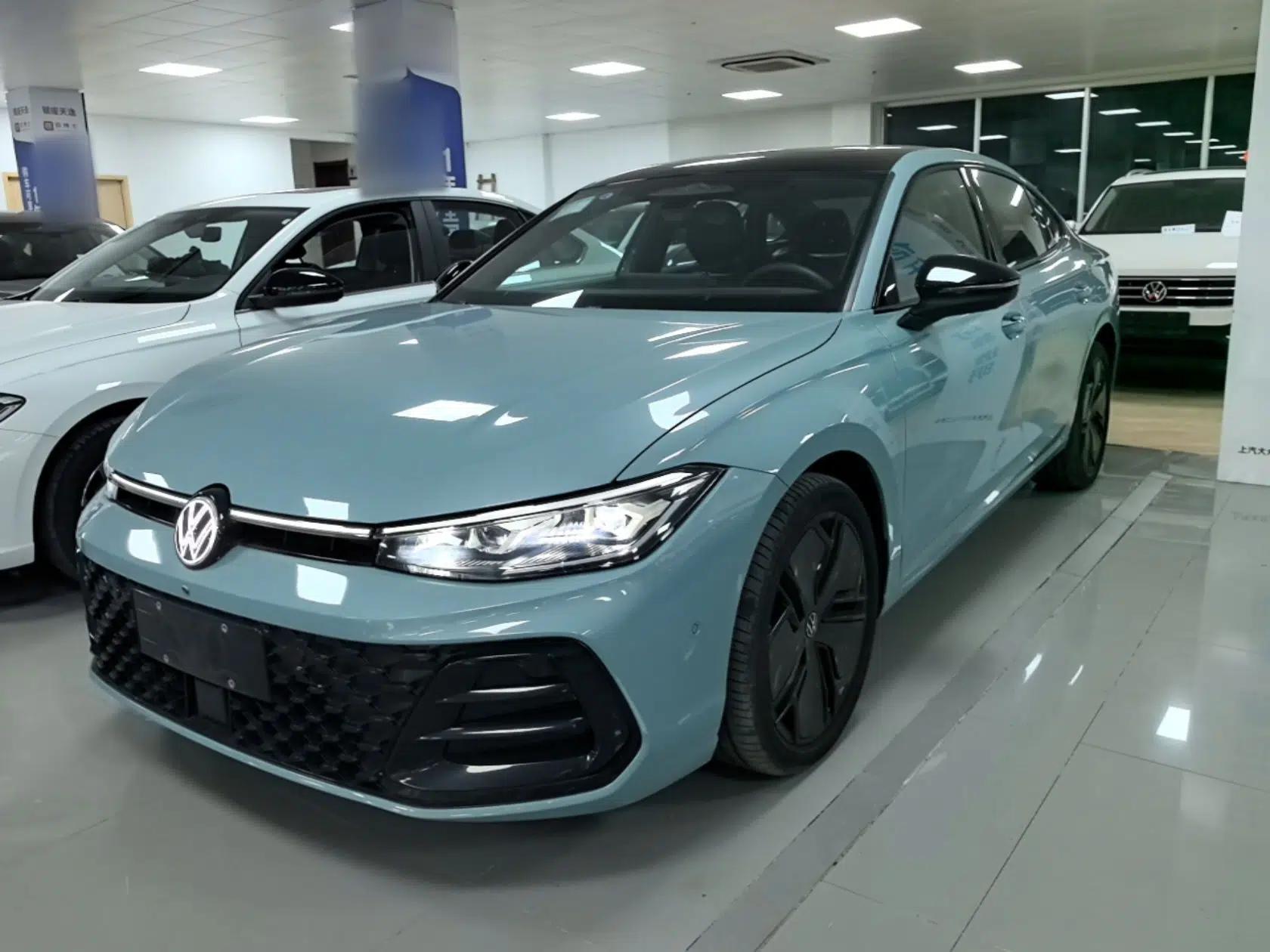 Volkswagen Passat 2025 Pro 380TSI Starry Dragon Luxury Edition — миниатюра 1