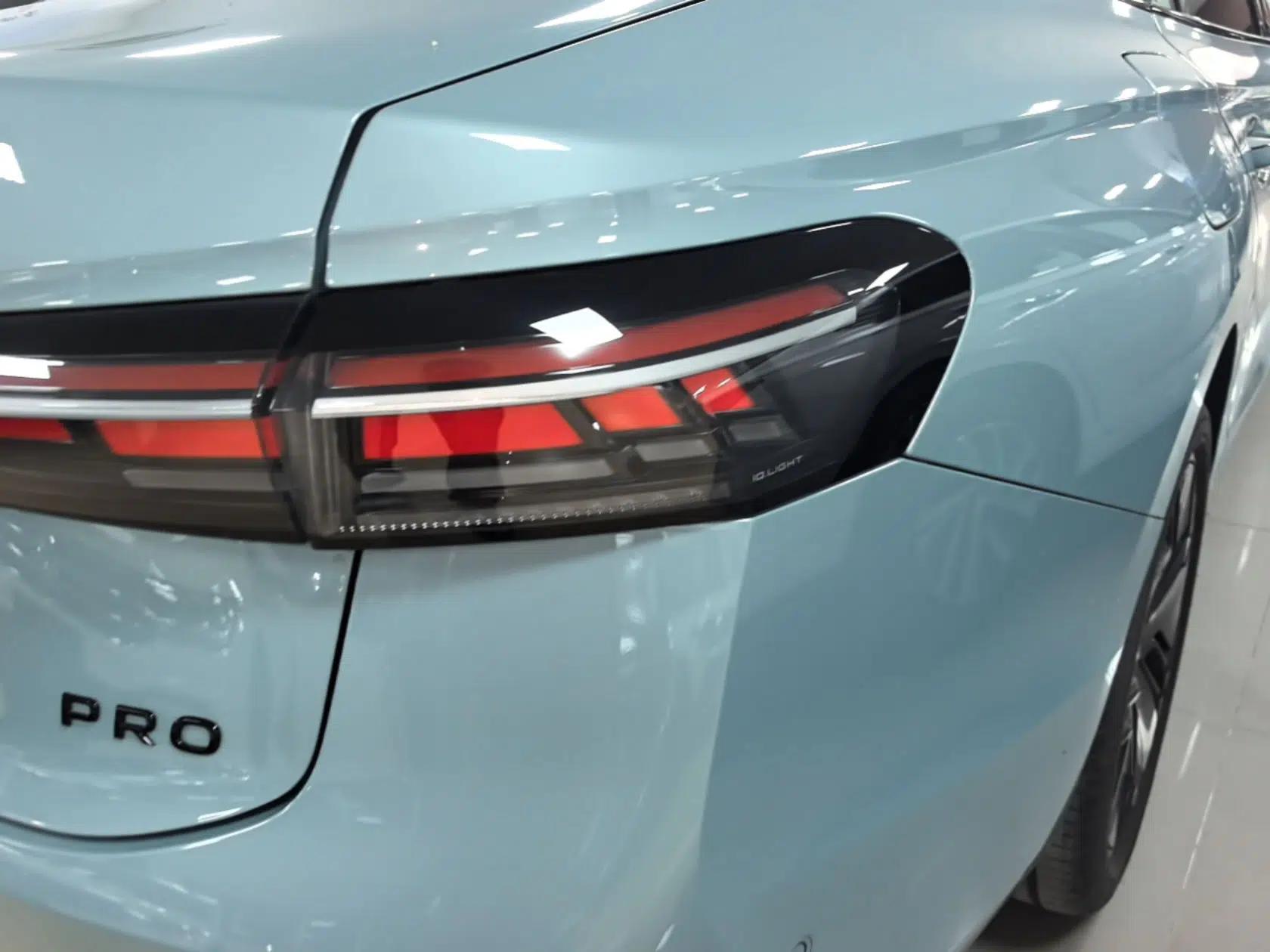 Volkswagen Passat 2025 Pro 380TSI Starry Dragon Luxury Edition — миниатюра 9