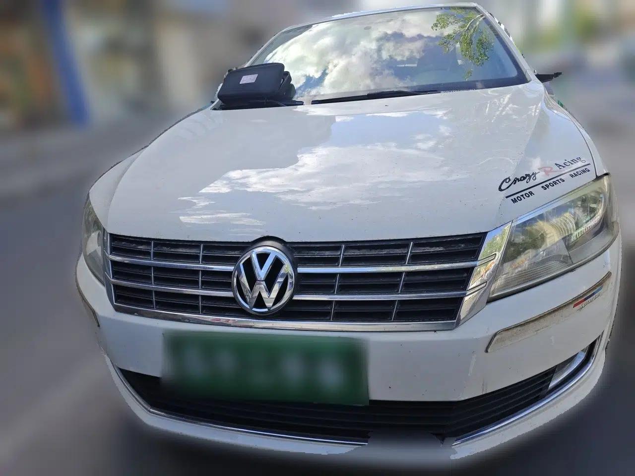 Volkswagen Lavida 2013 Revised Version 1.4 TSI DSG Comfort Edition — миниатюра 2