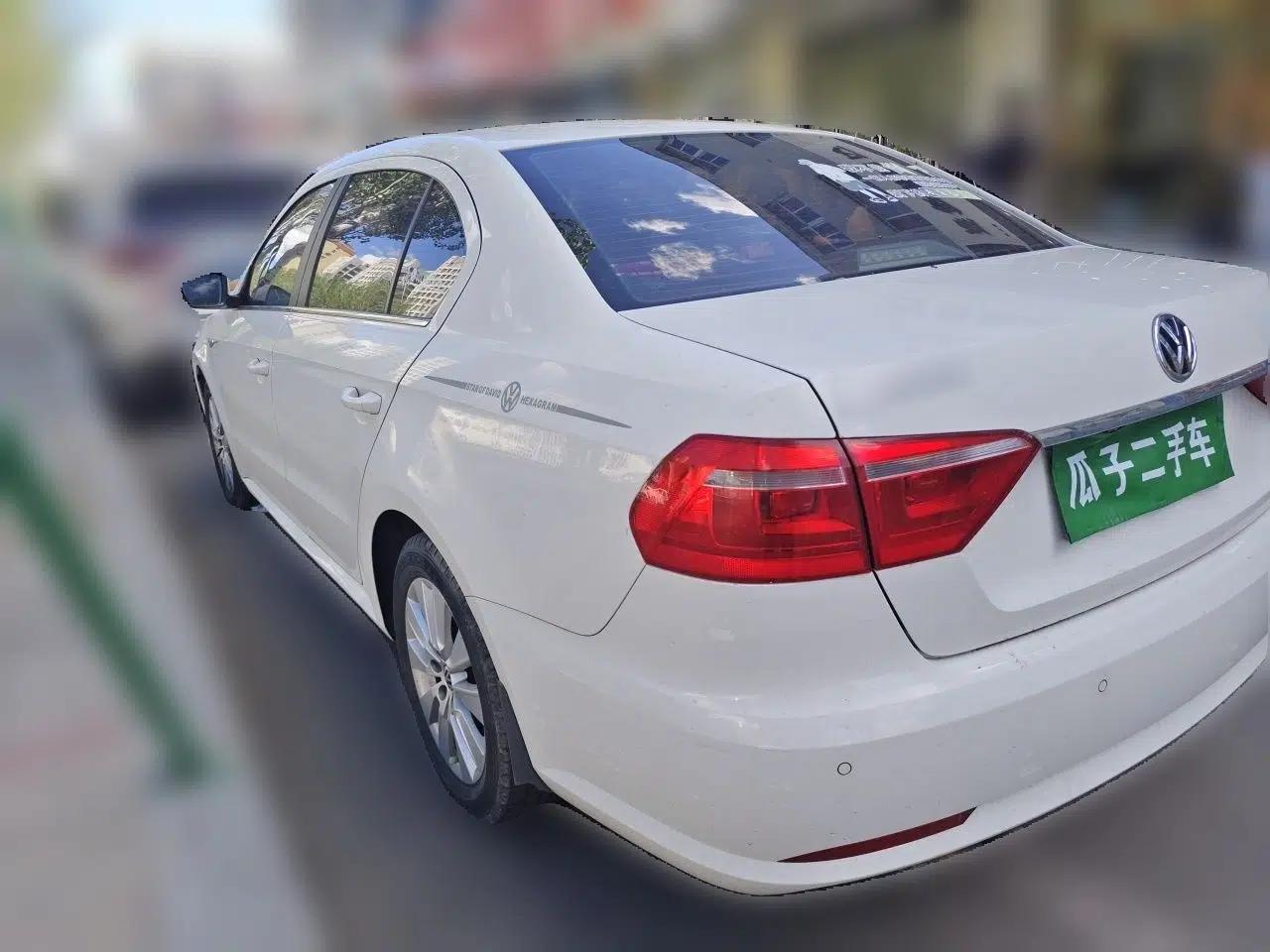 Volkswagen Lavida 2013 Revised Version 1.4 TSI DSG Comfort Edition — миниатюра 4